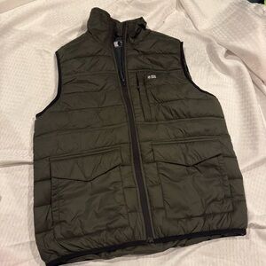 Salty Crew Barrier Vest Military Green Technical Quilted Puffer Utility Small
